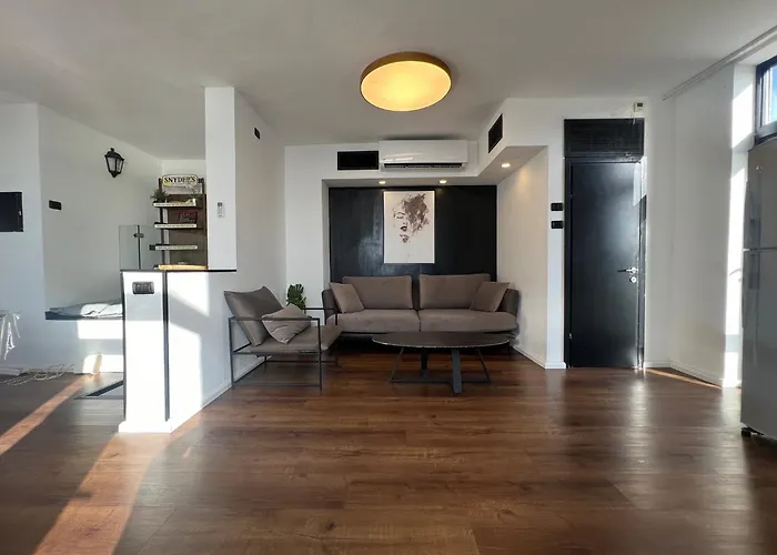 3Bedrooms Suite With Balcony And Shelter Yarkon15